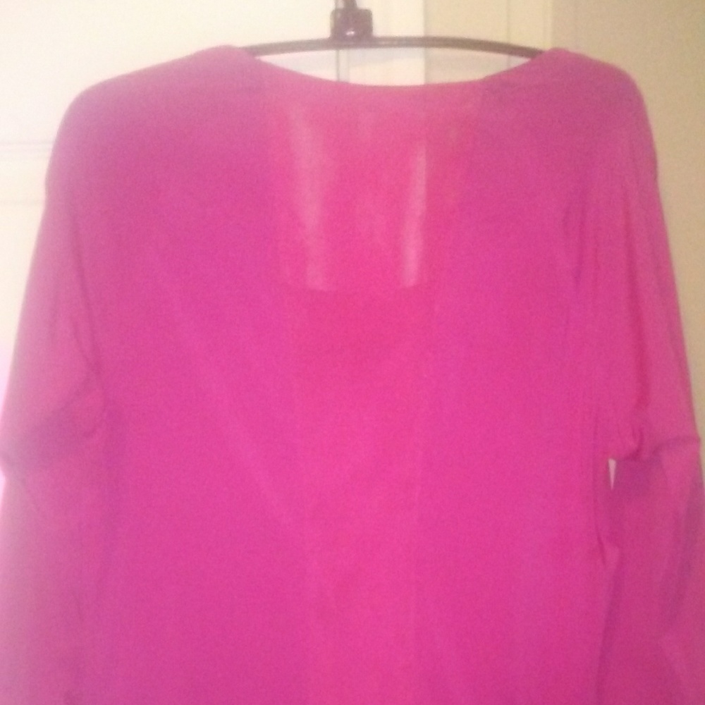 Nike Top - Picture 2 of 2